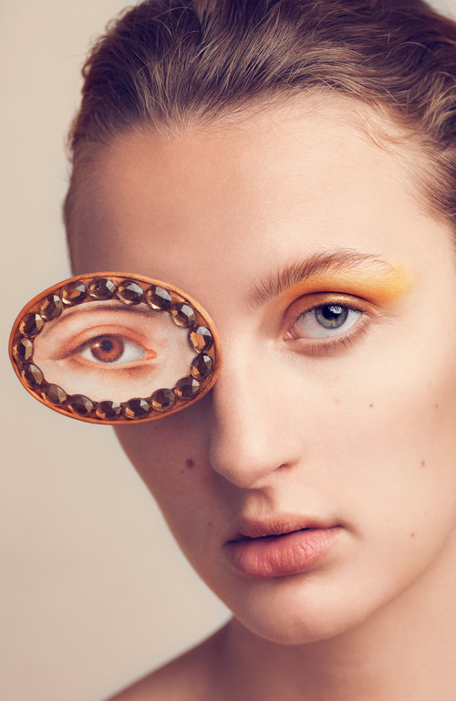 Bling Bling – Lewis Magazine BLING BLING – LEWIS MAGAZINE